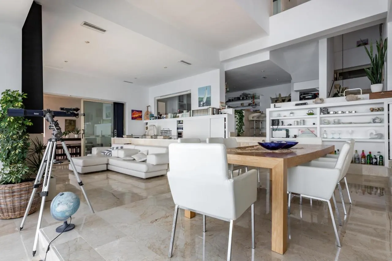 Exclusive Seafront Villa,Private Pool,Gym,Bbq El Toro  0*, El Toro (Mallorca) Spain
