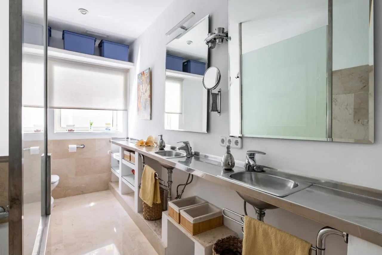 Exclusive Seafront Villa,Private Pool,Gym,Bbq El Toro  0*, El Toro (Mallorca)